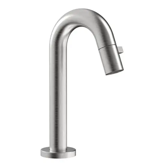 Edelstahl-finish Einhebelmischer für Waschbecken mit seitlichem Bedienhebel, montiert auf runder Sockelplatte. Produkt von HANSANOVA.